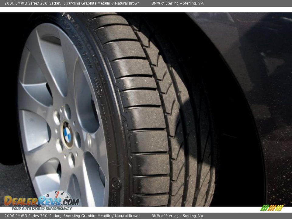 2006 BMW 3 Series 330i Sedan Sparkling Graphite Metallic / Natural Brown Photo #16