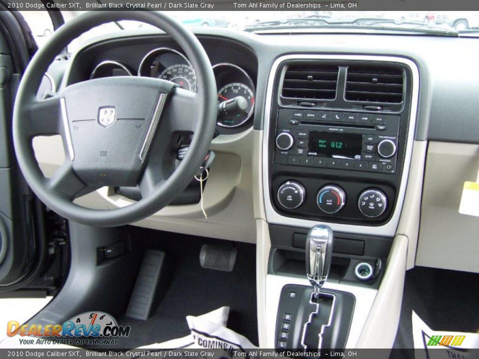2010 Dodge Caliber SXT Brilliant Black Crystal Pearl / Dark Slate Gray Photo #15