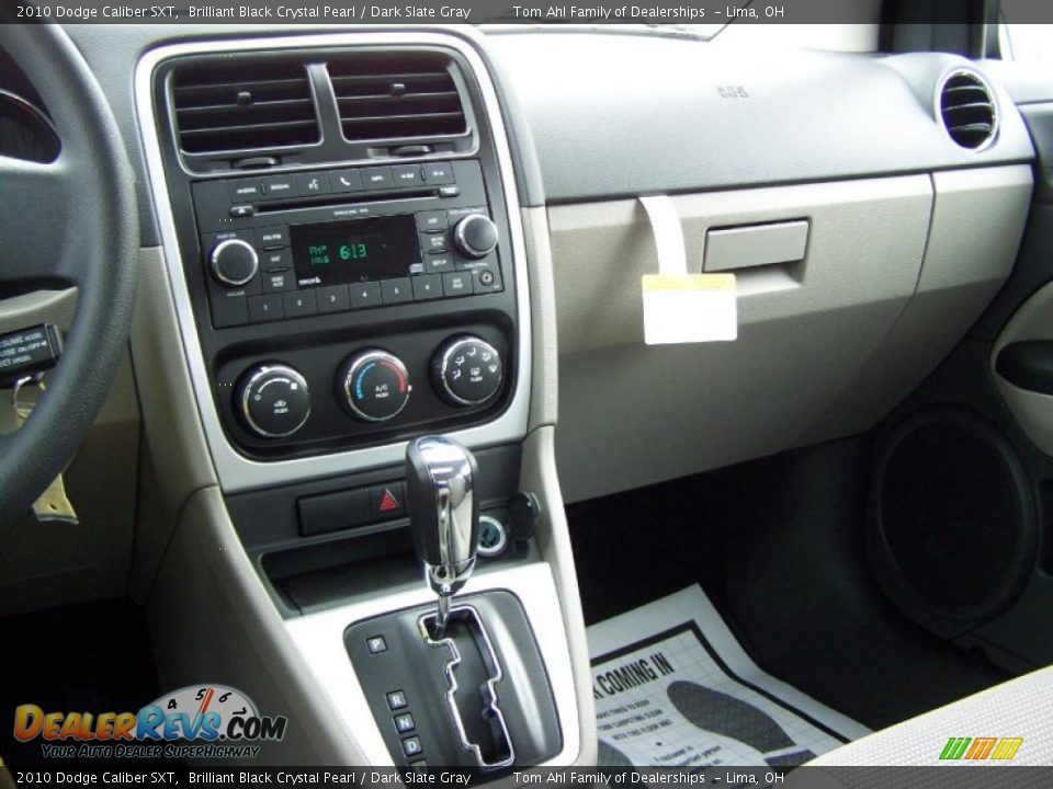 2010 Dodge Caliber SXT Brilliant Black Crystal Pearl / Dark Slate Gray Photo #20