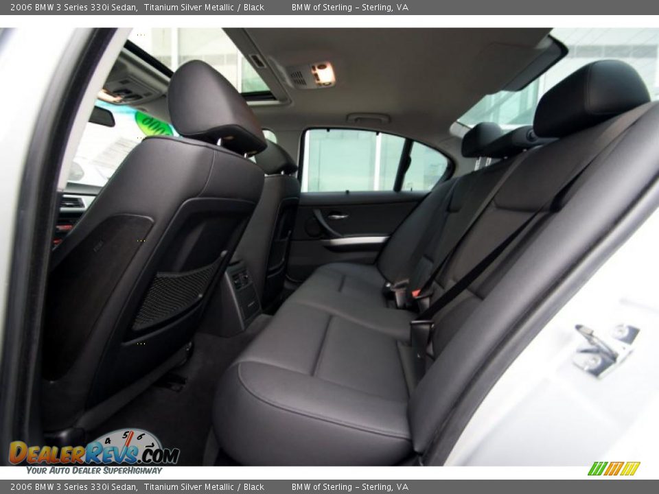 2006 BMW 3 Series 330i Sedan Titanium Silver Metallic / Black Photo #10