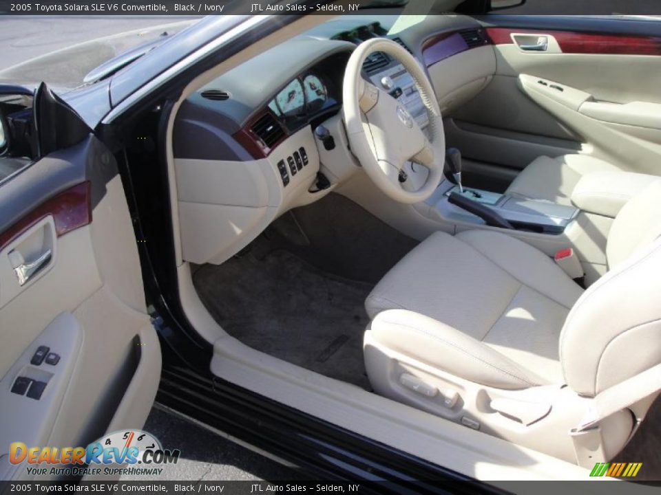 2005 Toyota Solara SLE V6 Convertible Black / Ivory Photo #11