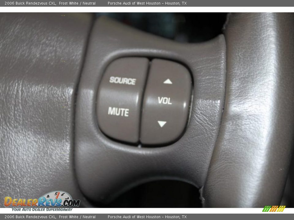 2006 Buick Rendezvous CXL Frost White / Neutral Photo #26