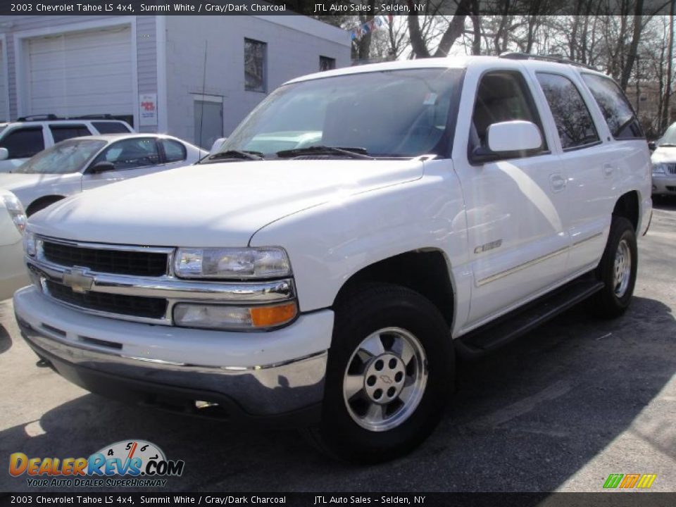 2003 Chevrolet Tahoe LS 4x4 Summit White / Gray/Dark Charcoal Photo #1