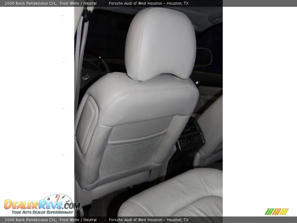2006 Buick Rendezvous CXL Frost White / Neutral Photo #34