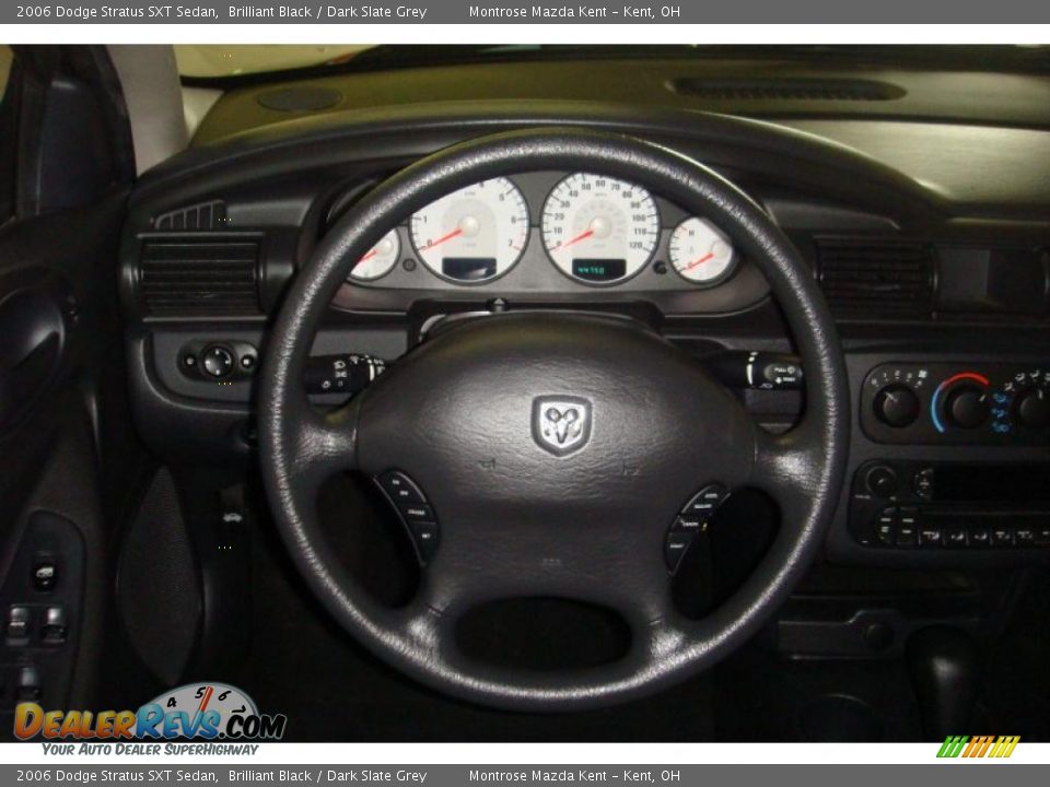 2006 Dodge Stratus SXT Sedan Brilliant Black / Dark Slate Grey Photo #17