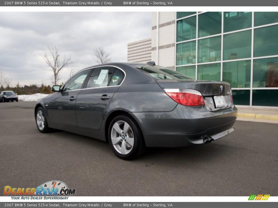 2007 BMW 5 Series 525xi Sedan Titanium Grey Metallic / Grey Photo #4