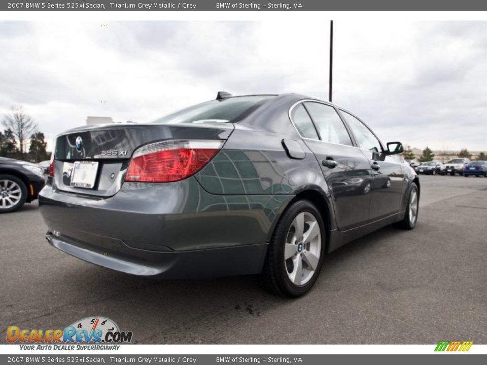 2007 BMW 5 Series 525xi Sedan Titanium Grey Metallic / Grey Photo #6