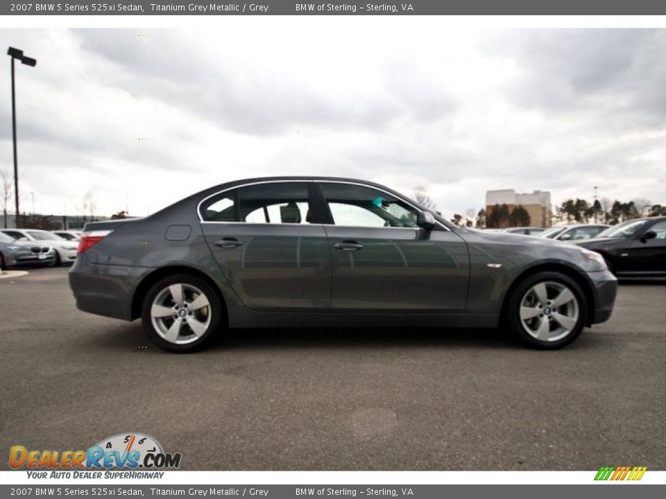 2007 BMW 5 Series 525xi Sedan Titanium Grey Metallic / Grey Photo #7