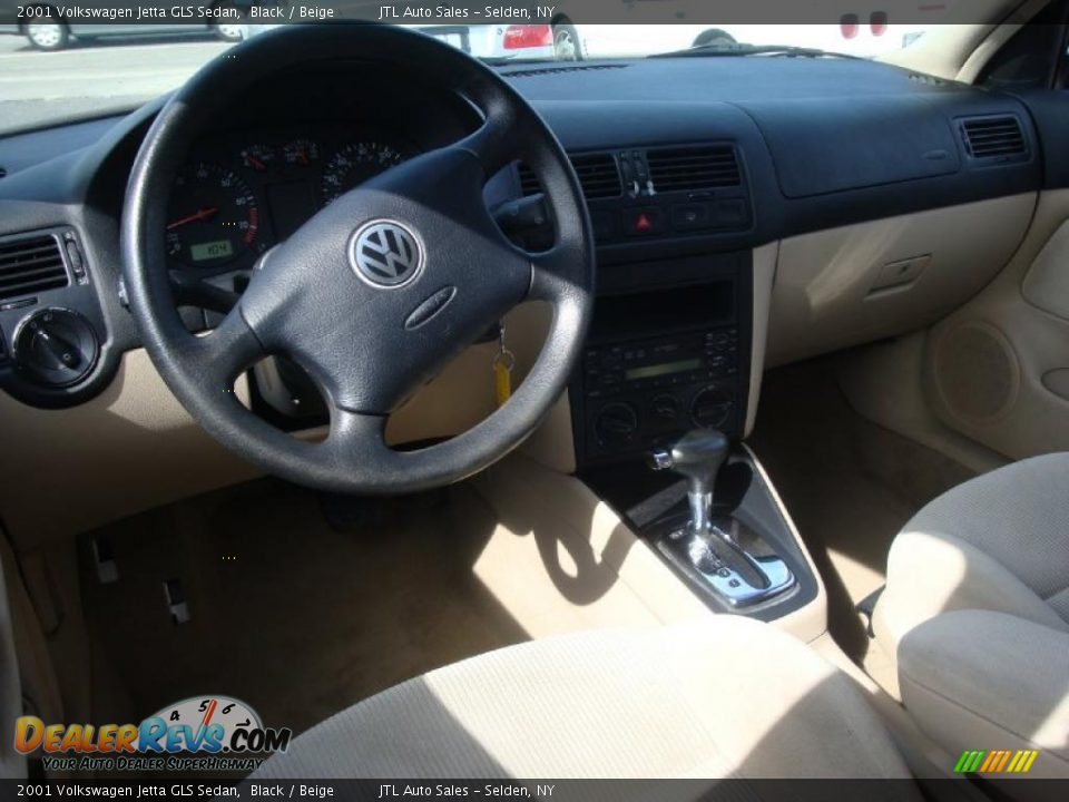 2001 Volkswagen Jetta GLS Sedan Black / Beige Photo #12