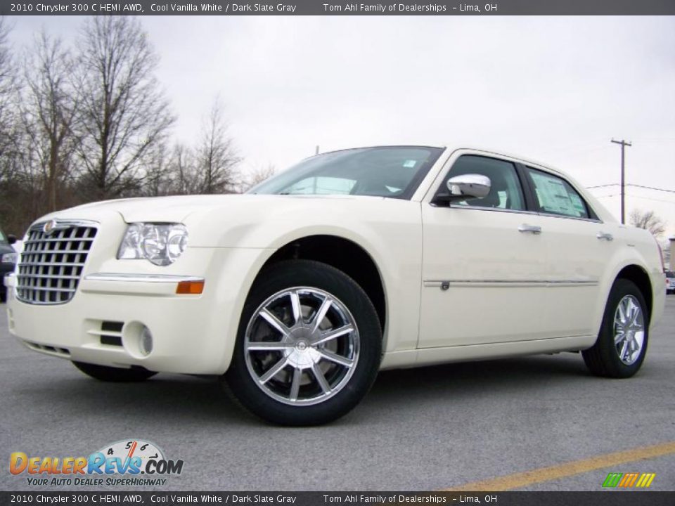 2010 Chrysler 300 C HEMI AWD Cool Vanilla White / Dark Slate Gray Photo #5