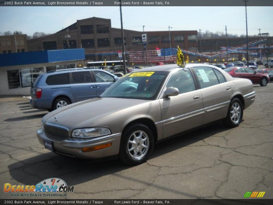2002 Buick Park Avenue Light Bronzemist Metallic / Taupe Photo #16