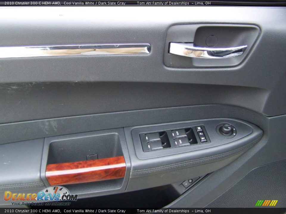 2010 Chrysler 300 C HEMI AWD Cool Vanilla White / Dark Slate Gray Photo #12