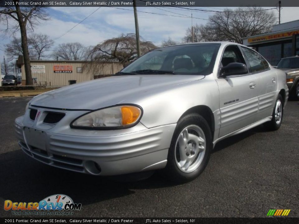 2001 Pontiac Grand Am SE Sedan Galaxy Silver Metallic / Dark Pewter Photo #1