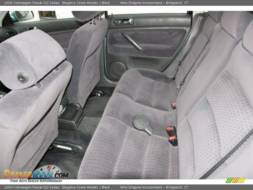 1999 Volkswagen Passat GLS Sedan Elegance Green Metallic / Black Photo #11