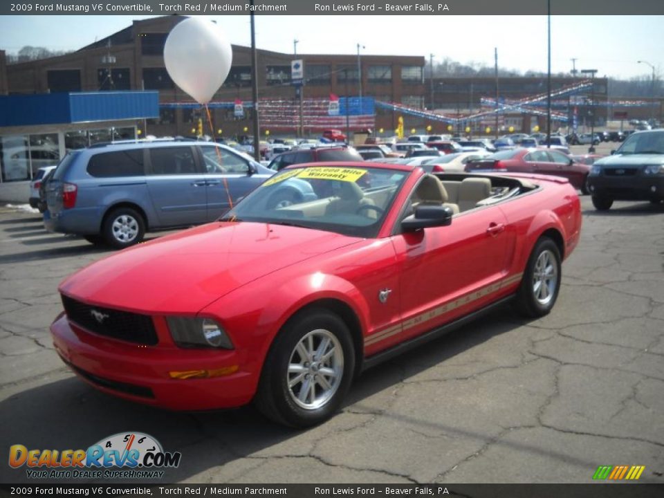 2009 Ford Mustang V6 Convertible Torch Red / Medium Parchment Photo #14