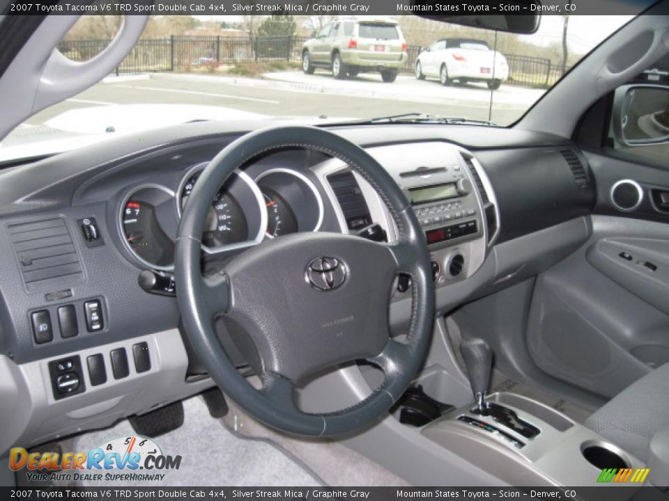 2007 Toyota Tacoma V6 TRD Sport Double Cab 4x4 Silver Streak Mica / Graphite Gray Photo #14