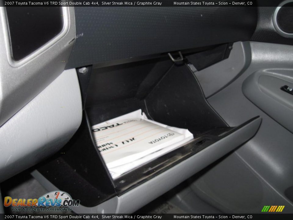 2007 Toyota Tacoma V6 TRD Sport Double Cab 4x4 Silver Streak Mica / Graphite Gray Photo #20