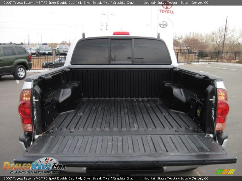 2007 Toyota Tacoma V6 TRD Sport Double Cab 4x4 Silver Streak Mica / Graphite Gray Photo #23