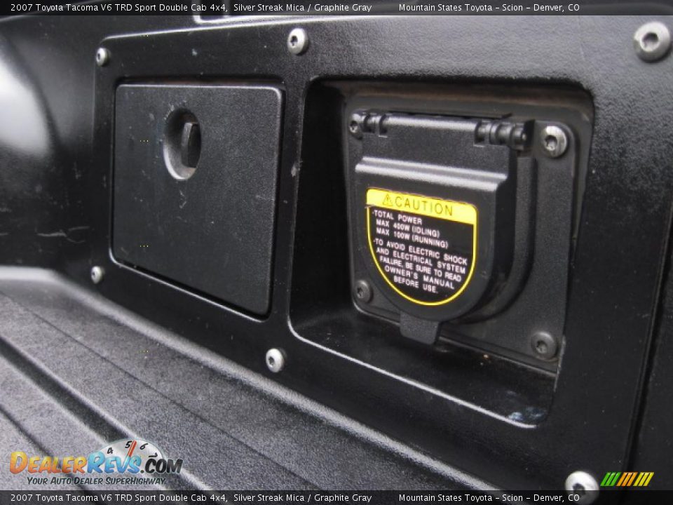2007 Toyota Tacoma V6 TRD Sport Double Cab 4x4 Silver Streak Mica / Graphite Gray Photo #24