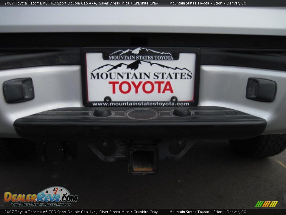 2007 Toyota Tacoma V6 TRD Sport Double Cab 4x4 Silver Streak Mica / Graphite Gray Photo #25