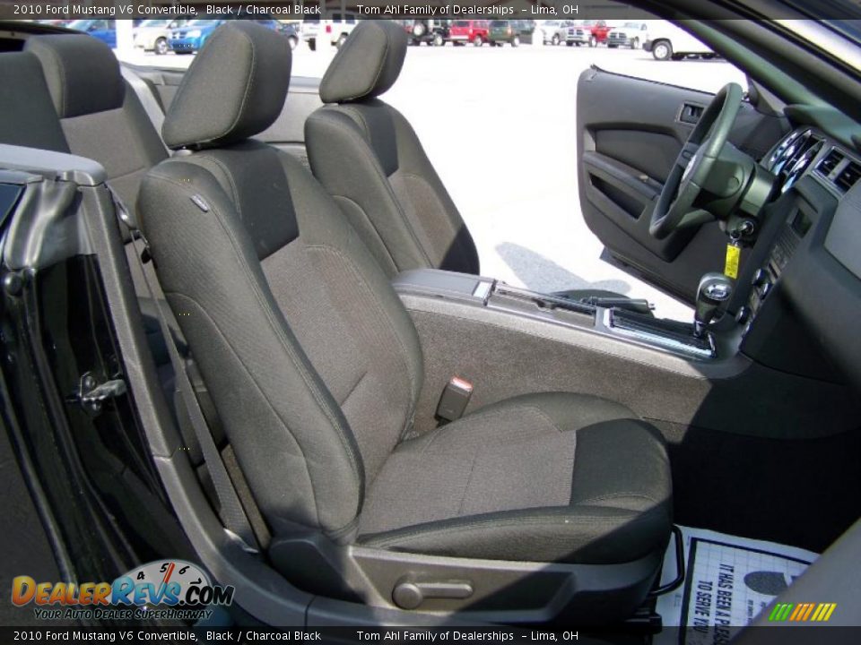 2010 Ford Mustang V6 Convertible Black / Charcoal Black Photo #13