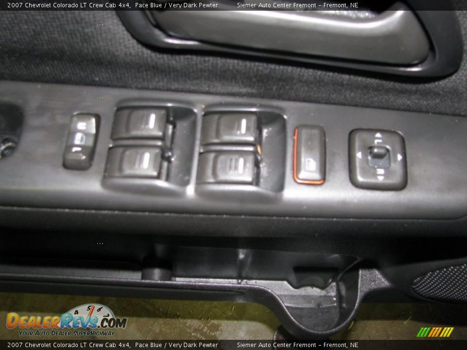 2007 Chevrolet Colorado LT Crew Cab 4x4 Pace Blue / Very Dark Pewter Photo #18