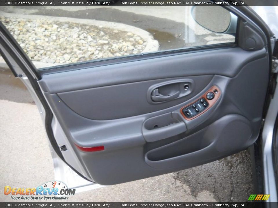 2000 Oldsmobile Intrigue GLS Silver Mist Metallic / Dark Gray Photo #6