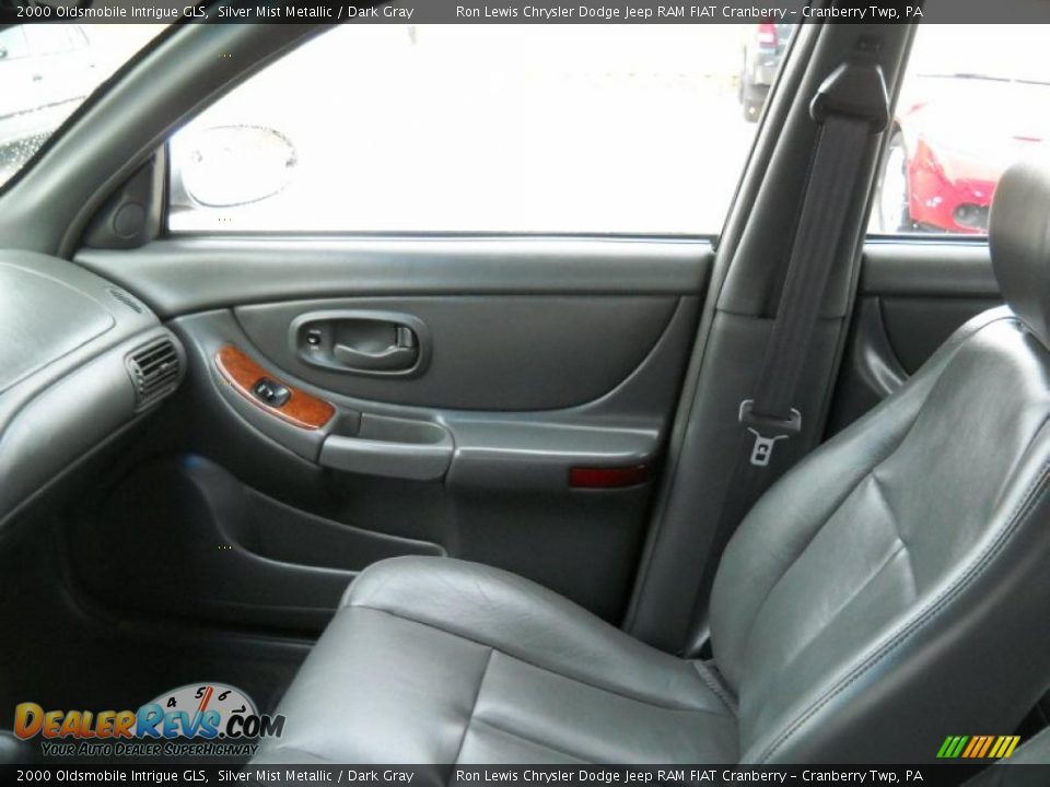 2000 Oldsmobile Intrigue GLS Silver Mist Metallic / Dark Gray Photo #8