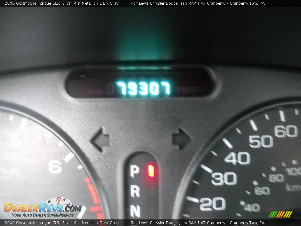 2000 Oldsmobile Intrigue GLS Silver Mist Metallic / Dark Gray Photo #25
