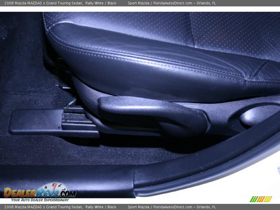 2008 Mazda MAZDA3 s Grand Touring Sedan Rally White / Black Photo #33