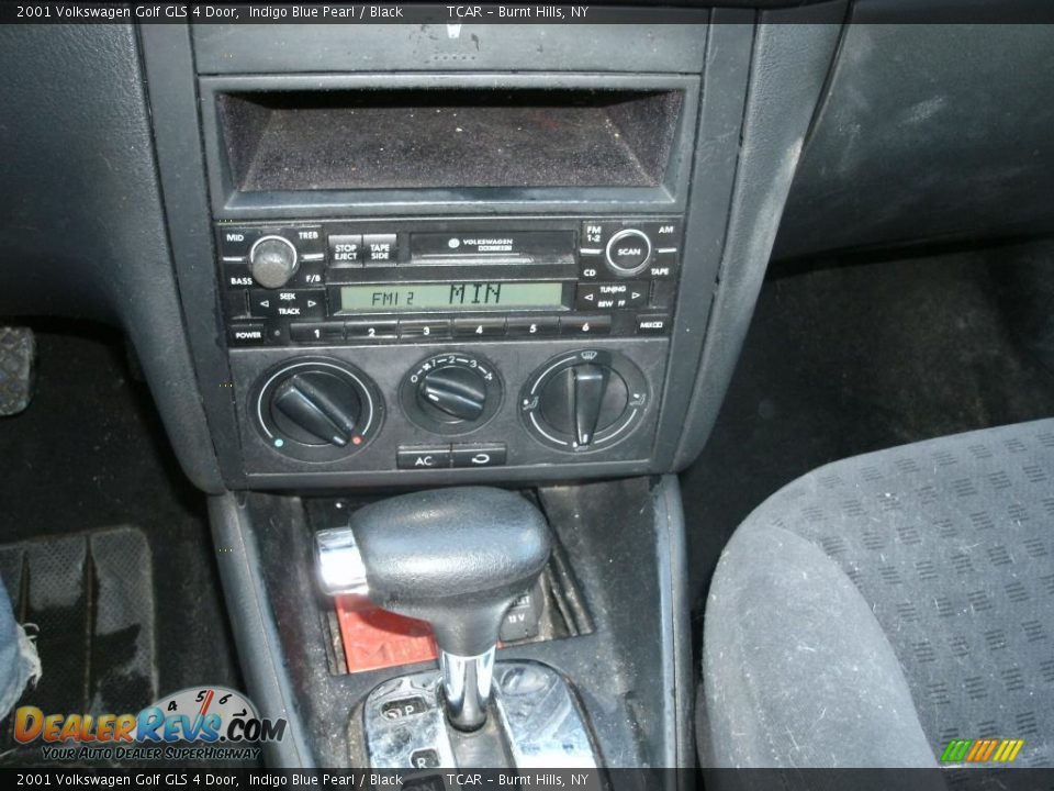 2001 Volkswagen Golf GLS 4 Door Indigo Blue Pearl / Black Photo #8