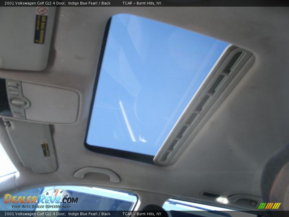 2001 Volkswagen Golf GLS 4 Door Indigo Blue Pearl / Black Photo #10