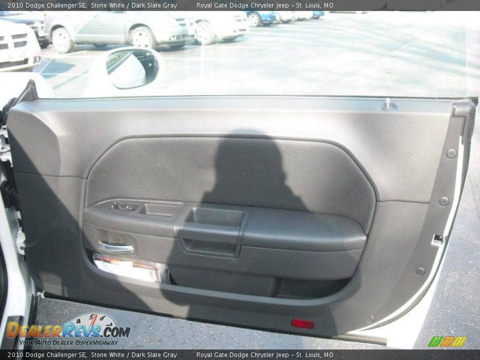 2010 Dodge Challenger SE Stone White / Dark Slate Gray Photo #13