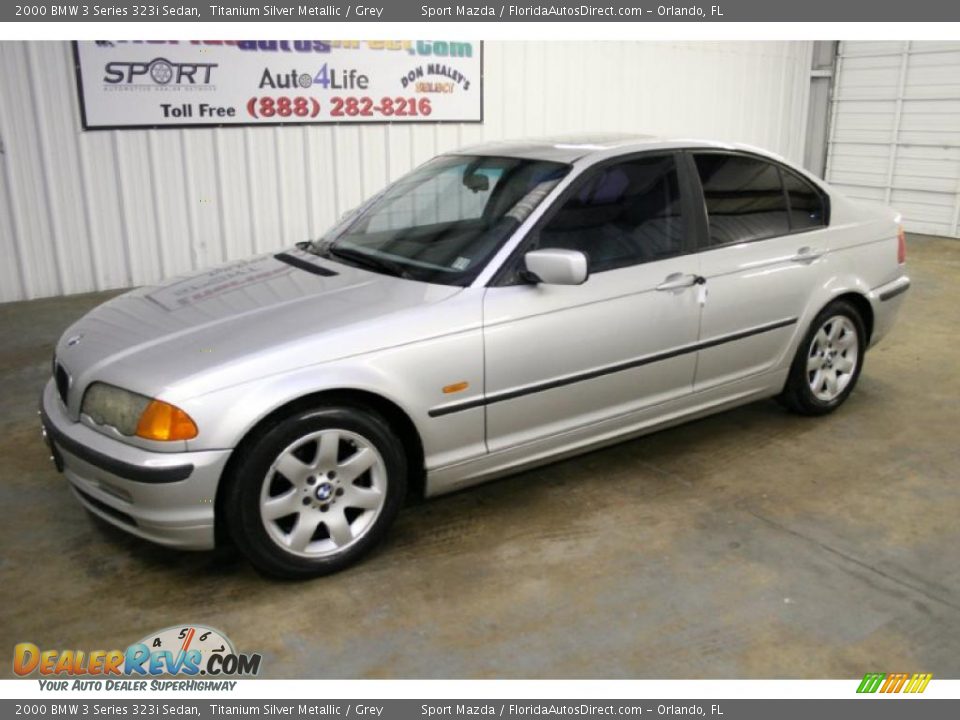 2000 BMW 3 Series 323i Sedan Titanium Silver Metallic / Grey Photo #4