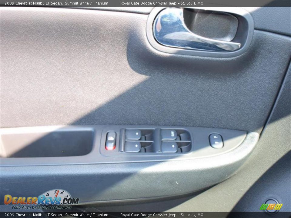 2009 Chevrolet Malibu LT Sedan Summit White / Titanium Photo #15