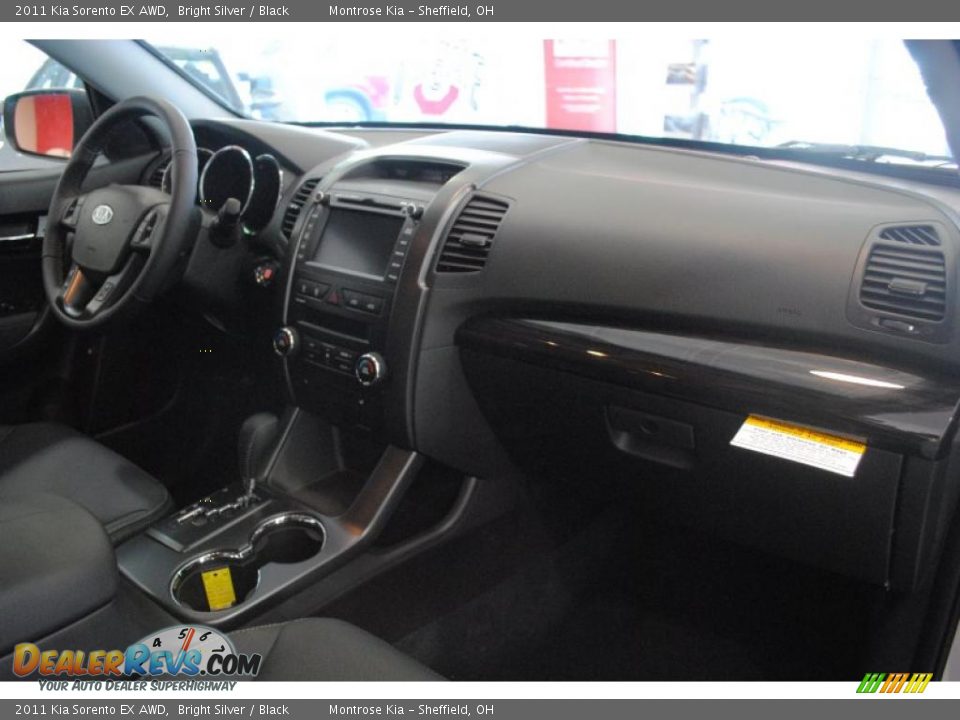 2011 Kia Sorento EX AWD Bright Silver / Black Photo #15