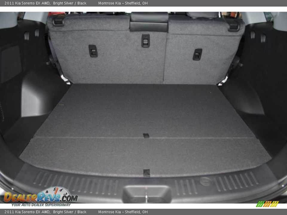 2011 Kia Sorento EX AWD Bright Silver / Black Photo #28