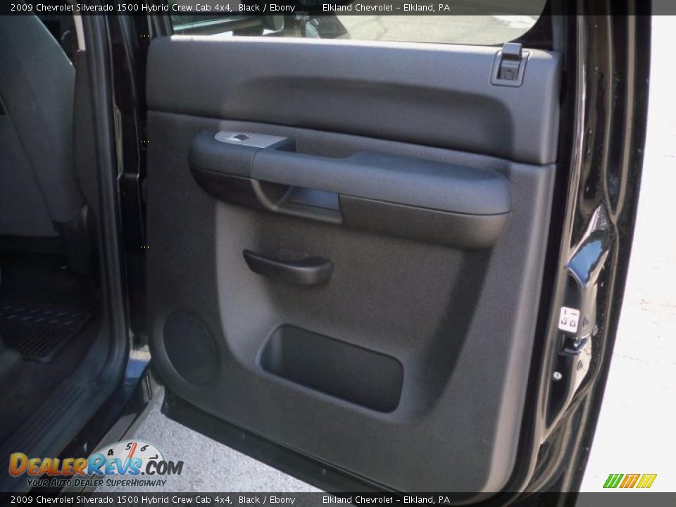 2009 Chevrolet Silverado 1500 Hybrid Crew Cab 4x4 Black / Ebony Photo #18