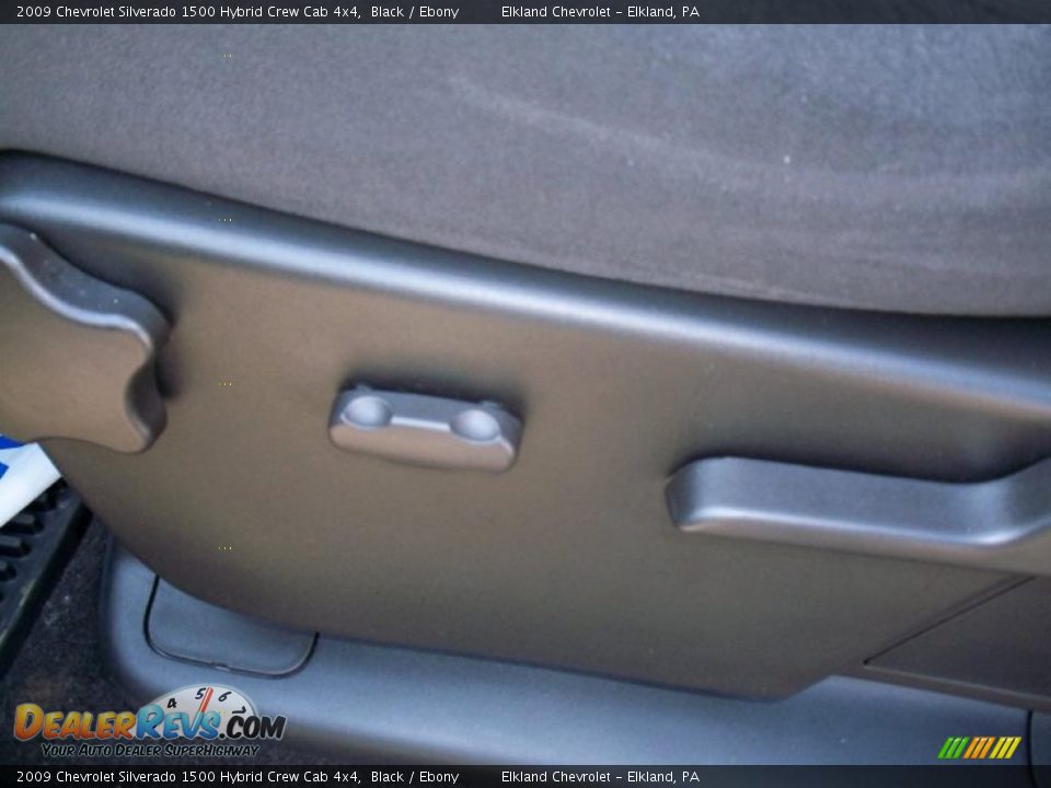 2009 Chevrolet Silverado 1500 Hybrid Crew Cab 4x4 Black / Ebony Photo #27