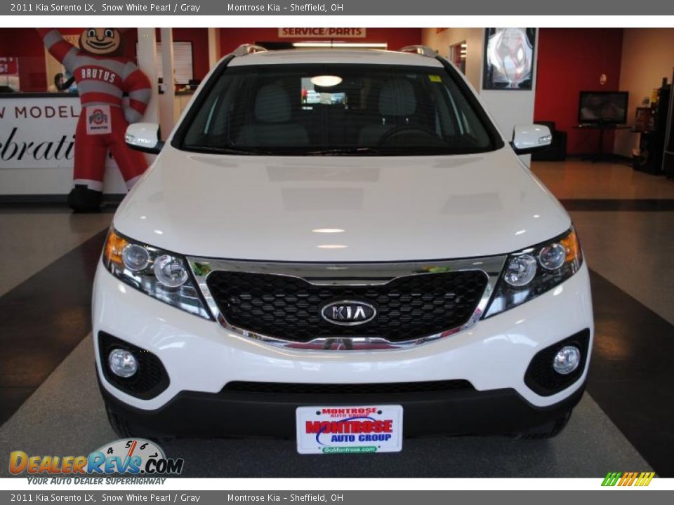 2011 Kia Sorento LX Snow White Pearl / Gray Photo #11