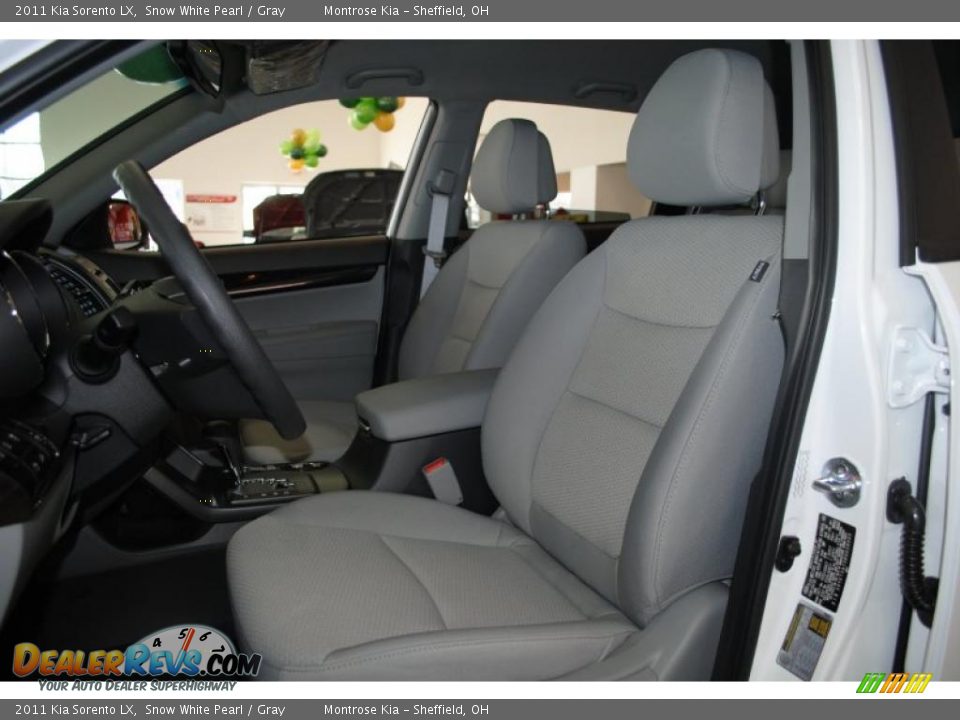 2011 Kia Sorento LX Snow White Pearl / Gray Photo #16