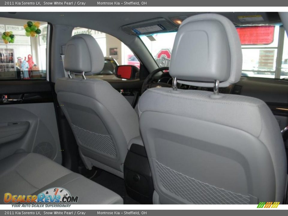 2011 Kia Sorento LX Snow White Pearl / Gray Photo #21