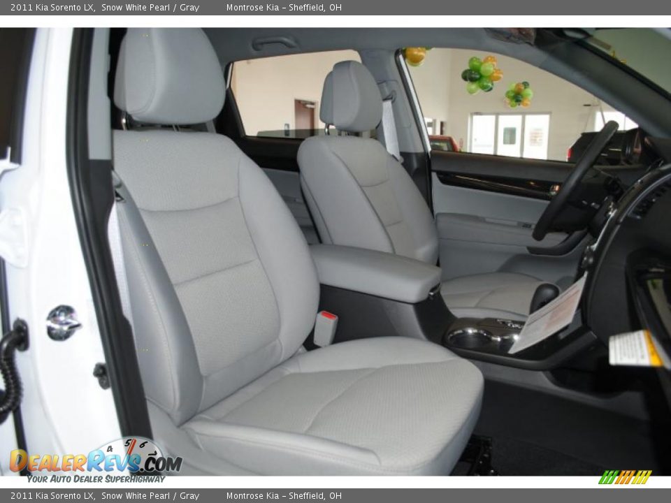2011 Kia Sorento LX Snow White Pearl / Gray Photo #22