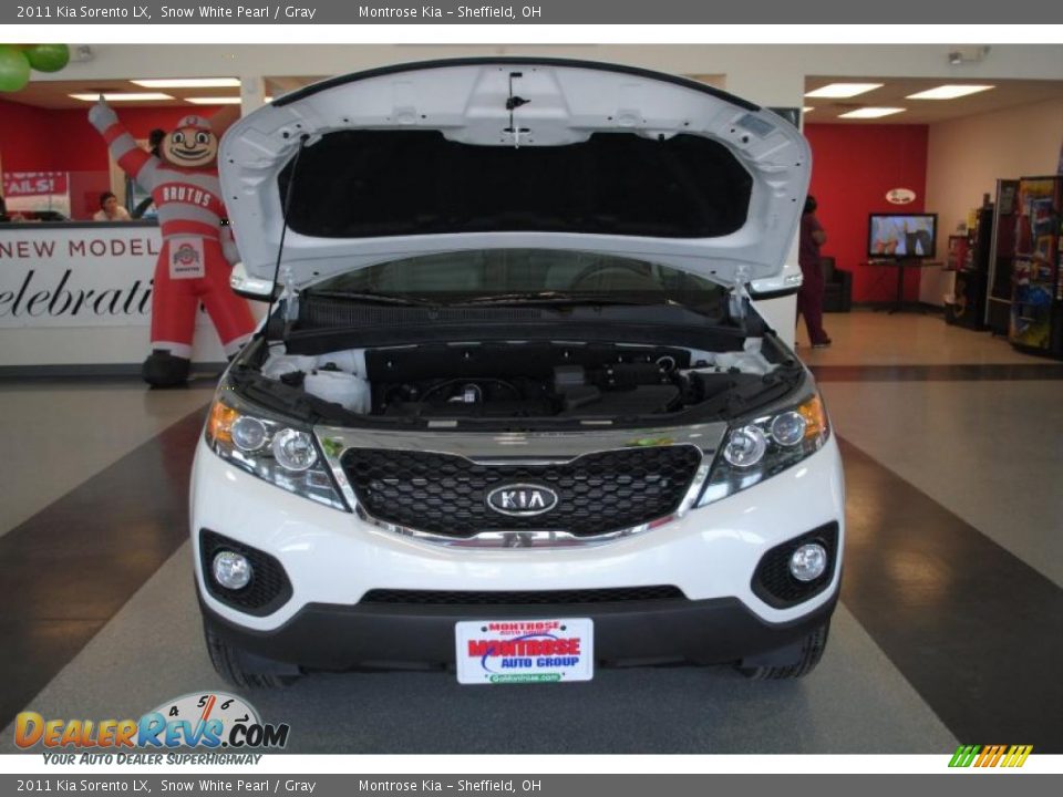 2011 Kia Sorento LX Snow White Pearl / Gray Photo #23