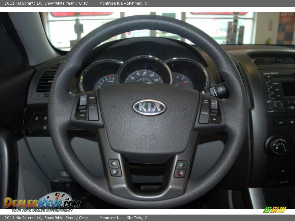 2011 Kia Sorento LX Snow White Pearl / Gray Photo #32