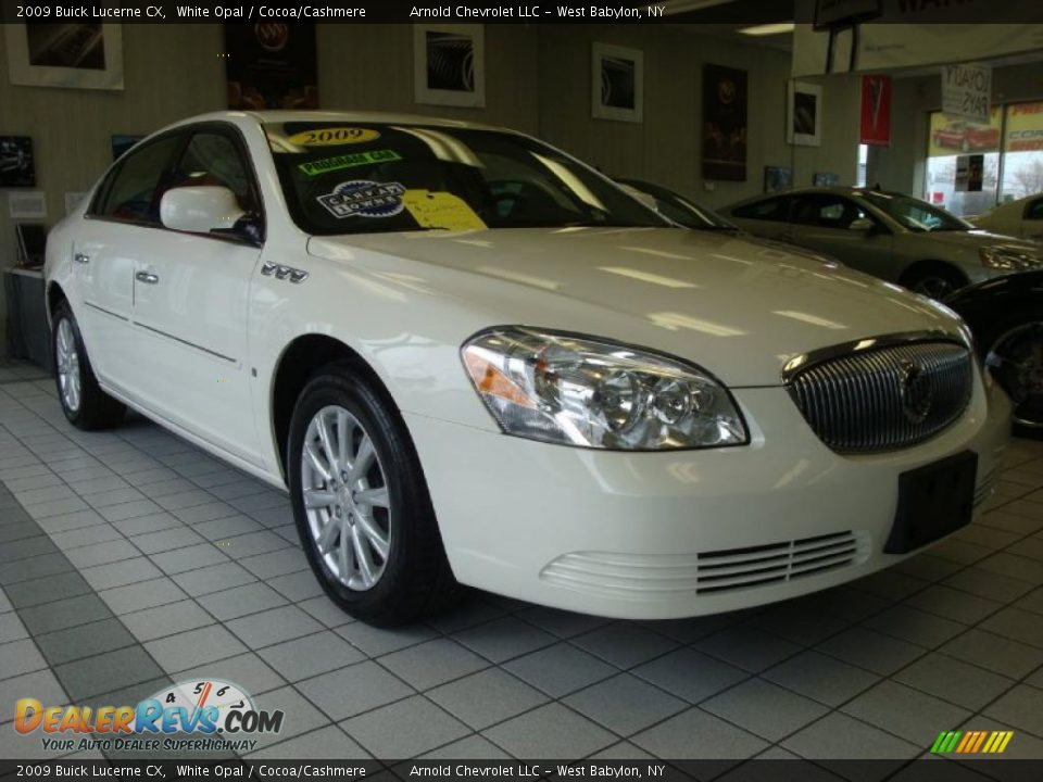 2009 Buick Lucerne CX White Opal / Cocoa/Cashmere Photo #5