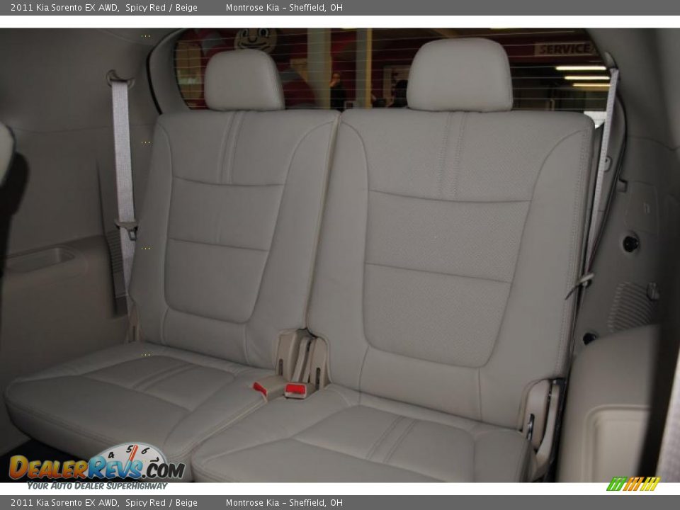 2011 Kia Sorento EX AWD Spicy Red / Beige Photo #17