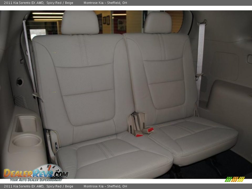 2011 Kia Sorento EX AWD Spicy Red / Beige Photo #18
