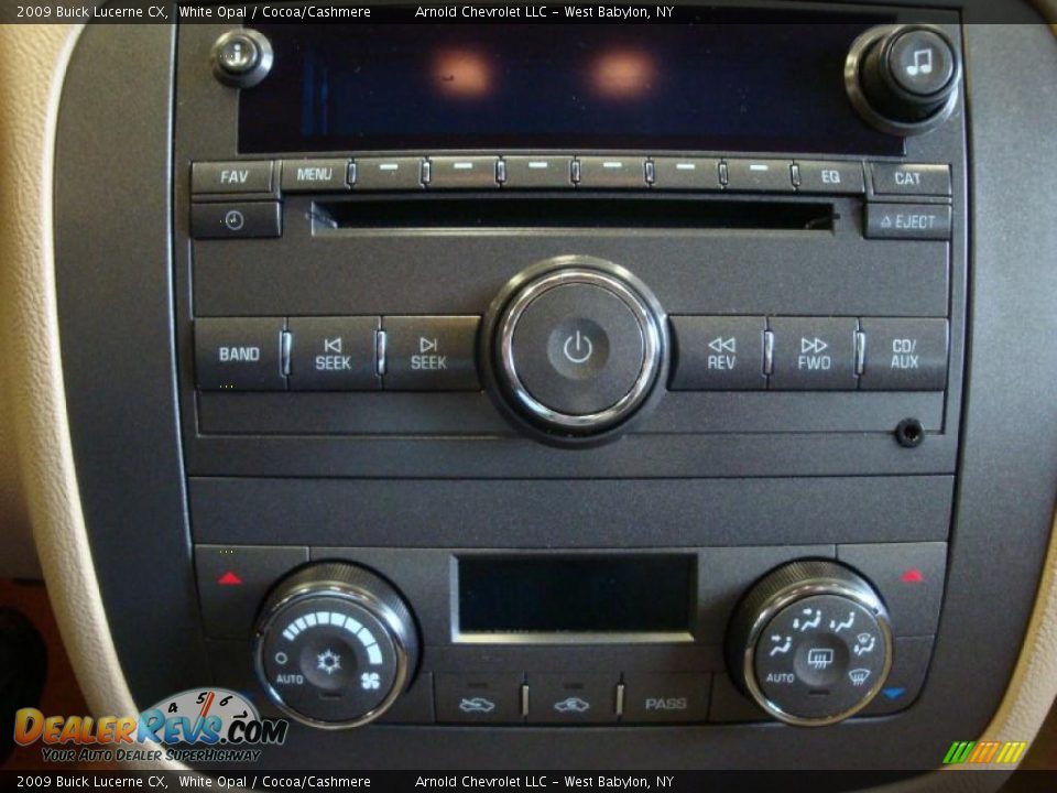 2009 Buick Lucerne CX White Opal / Cocoa/Cashmere Photo #12