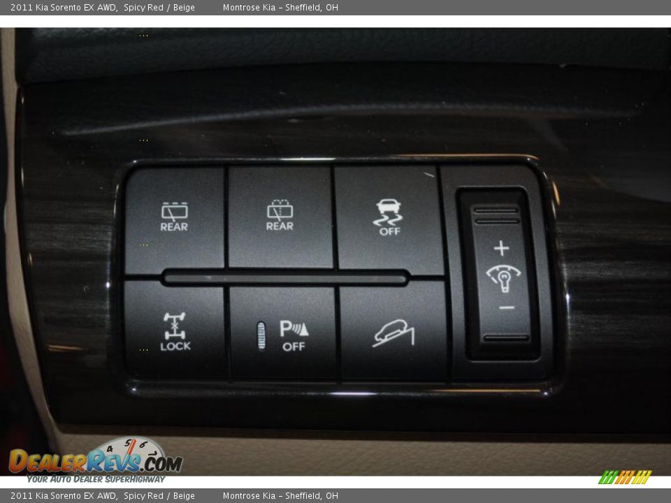 2011 Kia Sorento EX AWD Spicy Red / Beige Photo #29